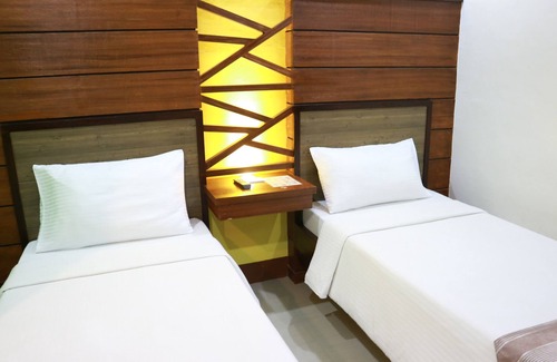 Tacloban Hotel | The Loft Hotel