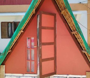 Puraran Hostel | Titaays Surfers Inn