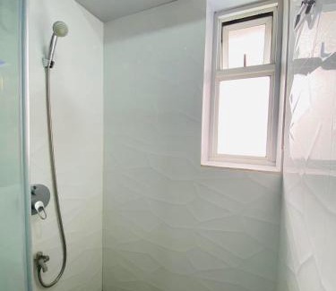 Ermita Apartment | Torre de Manila 1BR