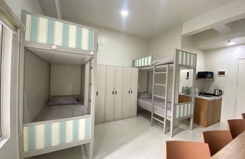 Sampaloc Hotel | UHome Lacson