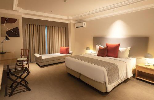 Iloilo City Proper Hotel | Vermillion Hotel