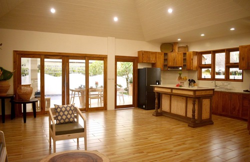 Dauin Apartment | Vida Homes Condo Resort