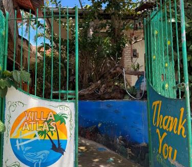 Logon Hostel | Villa-Atlas Guest House