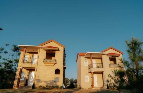 Tagaytay House | Villa Julianna by Villa D'Este Tagaytay