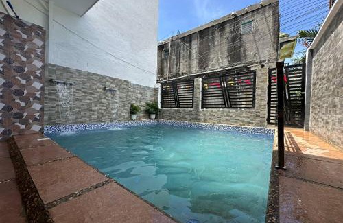 Puerto Galera Hotel | White-Beach Hideaway Resort Puerto Galera