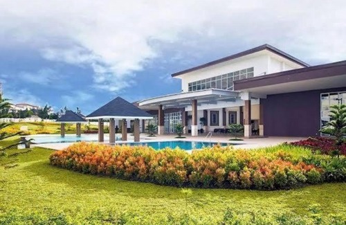 Tagaytay Apartment | Wind Residence T4-S Near Tourist Spots/ Sky Lounge