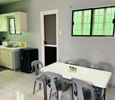 Calapan House | Yna's Place - Calapan City Staycation
