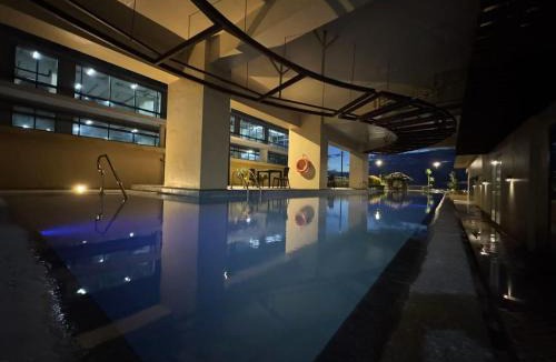Ermita Apartment | 康宿 晴窗居 Bright Window Room