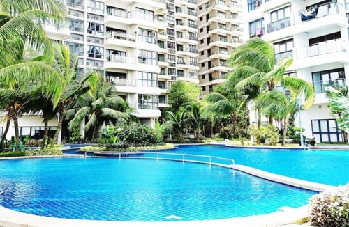 Central District Condo | 海滨度假屋3BR~Walk to Beach Seaview@4-13pax#RoyalStrand