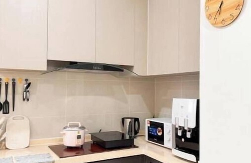 Central District Apartment | 0%Tax Beachfront Seaview 2CarPark@6-10 px[Netflix]