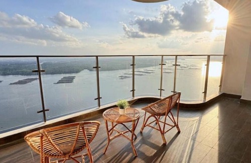 Central District Apartment | 0%Tax Premium[02] Full Seaview 2Car Parks 10-12pax