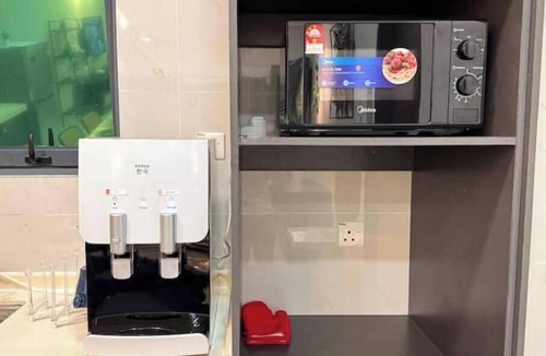 Central District Apartment | 0%Tax Unblock View Muji Feel 3BR 12Pax Netflix 2CP