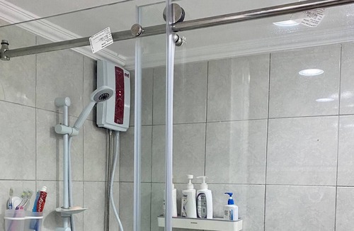 Morong Apartment | 1 Bedroom with Free Parking