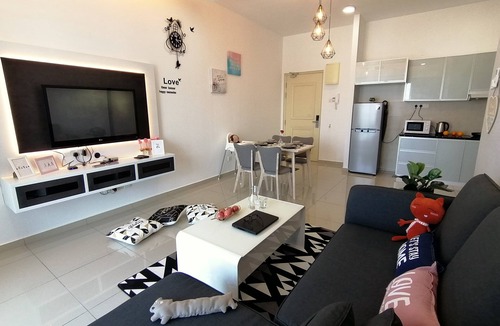 Malacca City Condo | 1 bedroom luxury condominium, 1 to 7 guests, 3 beds, 1 sofa bed, 1 bathroom