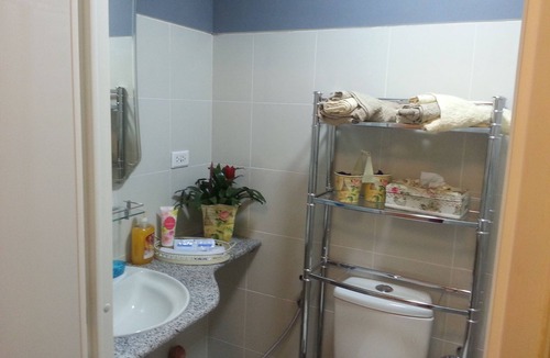 Canlubang Apartment | 1-BR Condo Overlooking Taal Lake/Volcano