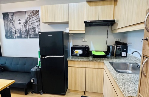 Tandang Sora Condo | 1 Br Condo unit in Cloverleaf Quezon City
