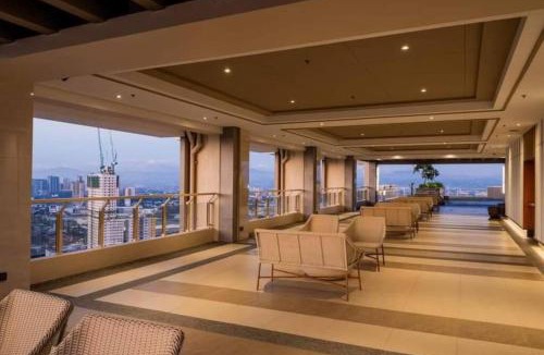Pasig Apartment | 1-BR Condo with Pool & Skyline Views in Pasig