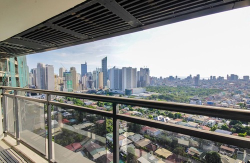 Downtown Apartment | 1-BR Superior @ Milano 2506A