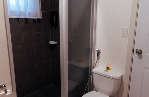 Davao Bed & Breakfast | 10 mins to Davao International Airport