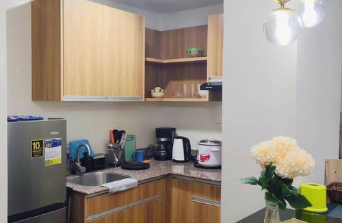 Mactan Export Processing Zone Condo | 10-mins walk from airport-Furnished 1BR condo