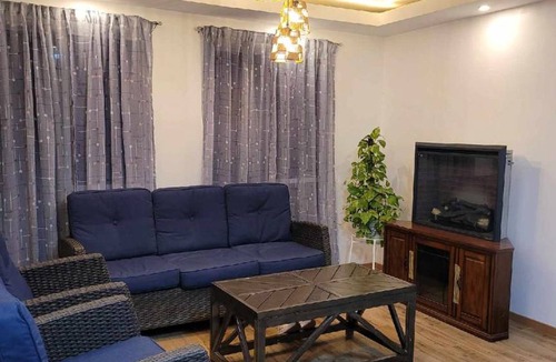 Manolo Fortich House | 100 m² House ∙ 1 bedroom ∙ 12 guests