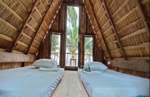 Atimonan Villa | 100 m² Villa ∙ 11 bedrooms ∙ 16 guests