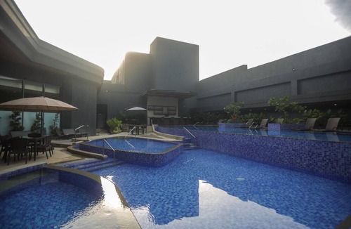 General Santos Hotel | 106 m² Hotel ∙ 4 guests