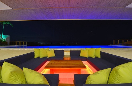Yapak Villa | 11 bedrooms private pool Villa includes Driver, Chef and maids