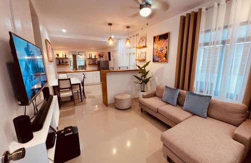 Clark House | 115 m² Bungalow ∙ 3 bedrooms ∙ 10 guests