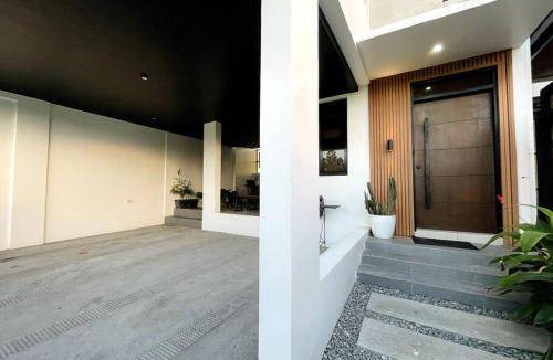 Angeles City House | 120 m² House ∙ 4 bedrooms ∙ 12 guests