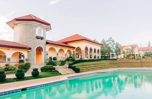 Cagayan de Oro House | 121 m² House ∙ 3 bedrooms ∙ 7 guests