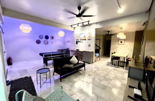 Central Seberang Perai House | 13-Pax Vacation Retreats in Butterworth near Sunway Carnival