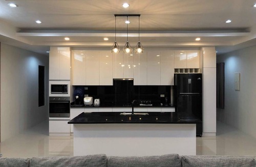 Lila Villa | 132 m² Villa ∙ 3 bedrooms ∙ 10 guests