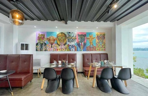 Dauis Hotel | 150 m² Hotel ∙ 4 guests