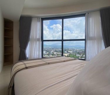 Bakilid Apartment | 1BR Condo with Panoramic City View of Mandaue and Cebu