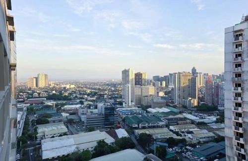 Highway Hills Apartment | 1BR Condotel with Balcony at FAME Residences #FM30