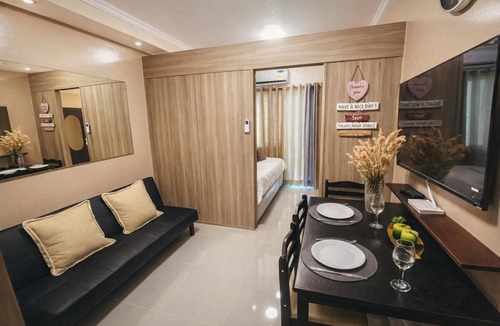 Highway Hills Apartment | 1BR Furnished Condo in Mandaluyong - Fame3 - 2030