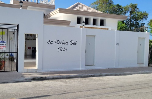 Centro Apartment | #1Charming bedroom apartment in fabulous Río San Juan with AC, WiFi, pool, beach