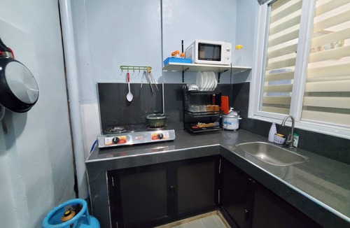Tayug House | 2 BDRM, Furnished, A/C, Wi-Fi, PRKG, Netflix, PRKG, in Tayug Town Proper