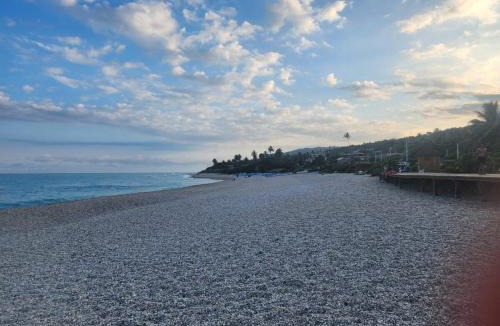 Los Patos Apartment | 2 Bdrm, Wi-fi, Hot Water Near Beach and River, 2R