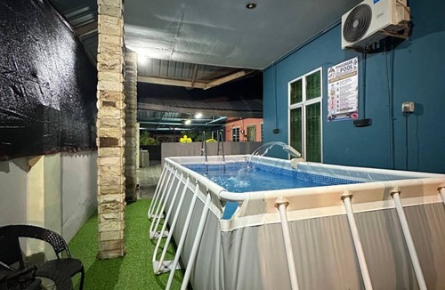 Mersing House | 2-bedroom house 170 metre Seaview Homestay enchanting Mersing with swimming pool