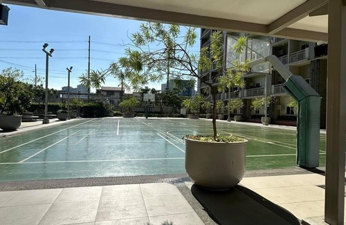 Marikina House | 2-Bedroom Unit in Pasig near BGC , Makati & Ortigas with a Breathtaking View