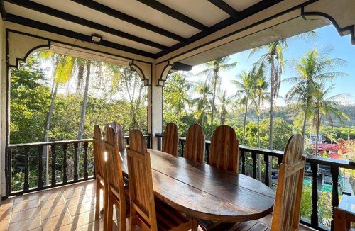 Puerto Galera Bed & Breakfast | 20 m² Bed and breakfast ∙ 2 bedrooms ∙ 8 guests