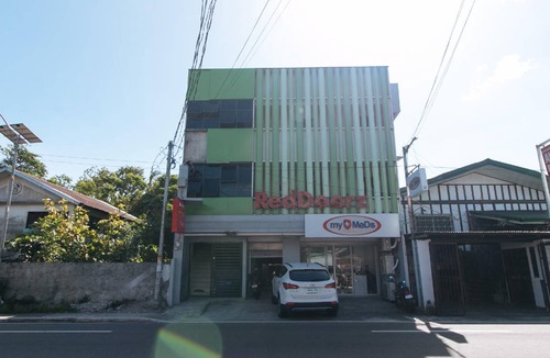 Legazpi Hotel | 20 m² Hotel ∙ 10 guests