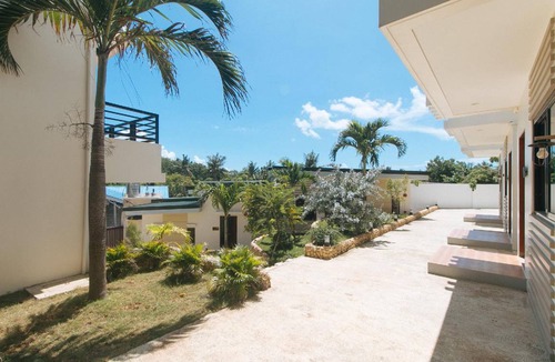 Manoc-Manoc Hotel | 20 m² Hotel ∙ 2 bedrooms ∙ 8 guests