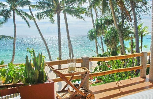 Manoc-Manoc House | 200 m² Bungalow ∙ 4 bedrooms ∙ 8 guests
