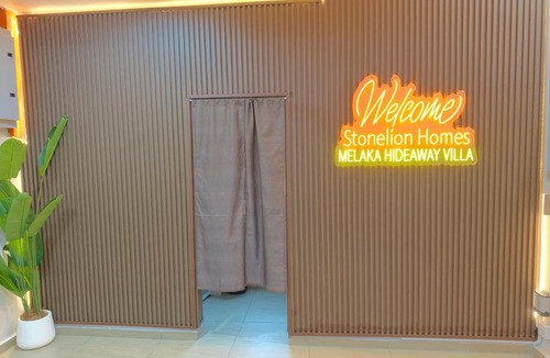 Tengkera Pantai Dua Villa | 24-48pax Melaka Hideaway Villa, KTV, BBQ, Arcade Games, Pool, Near JONKER WALK