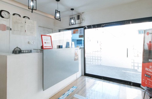 Calamba Hotel | 24 m² Hotel ∙ 2 guests