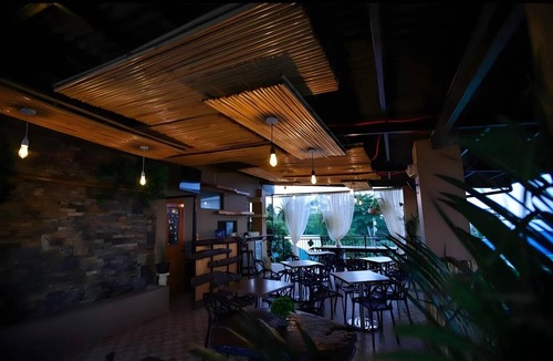Ormoc Hotel | 25 m² Hotel ∙ 10 guests