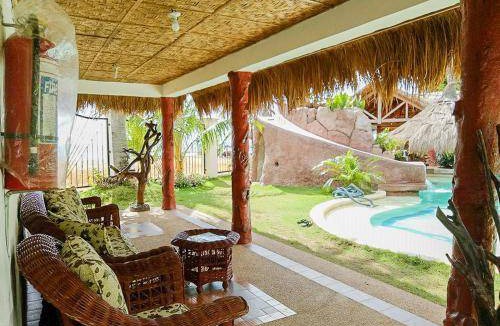 Bayawan City Resort | 25 m² Resort ∙ 5 guests